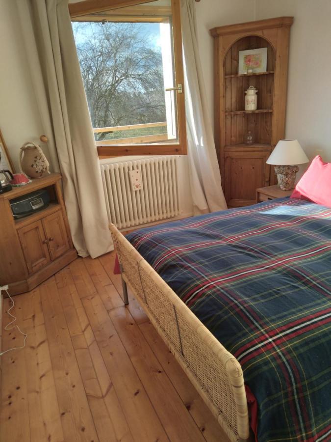 Les Dames De La Saugiat Bed & Breakfast Le Fied Exterior photo